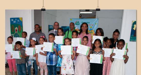 EXPOSICIÓN DE PINTURA ESCUELA ANTORCHA DEL PROGRESO