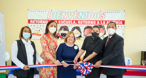 Entrega Conectividad Instituto Politécnico Ramón Dubert Novo